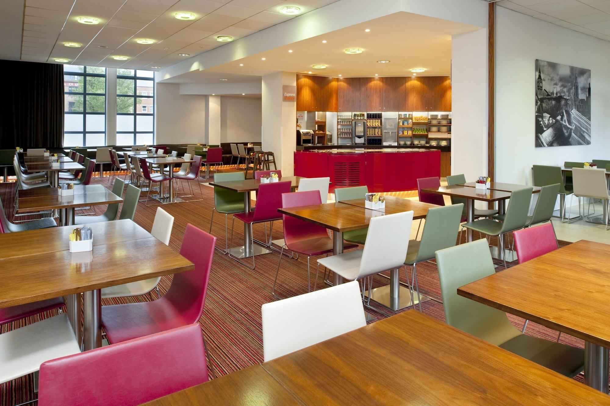 Holiday Inn Express - Derry - Londonderry, An Ihg Hotel Екстериор снимка