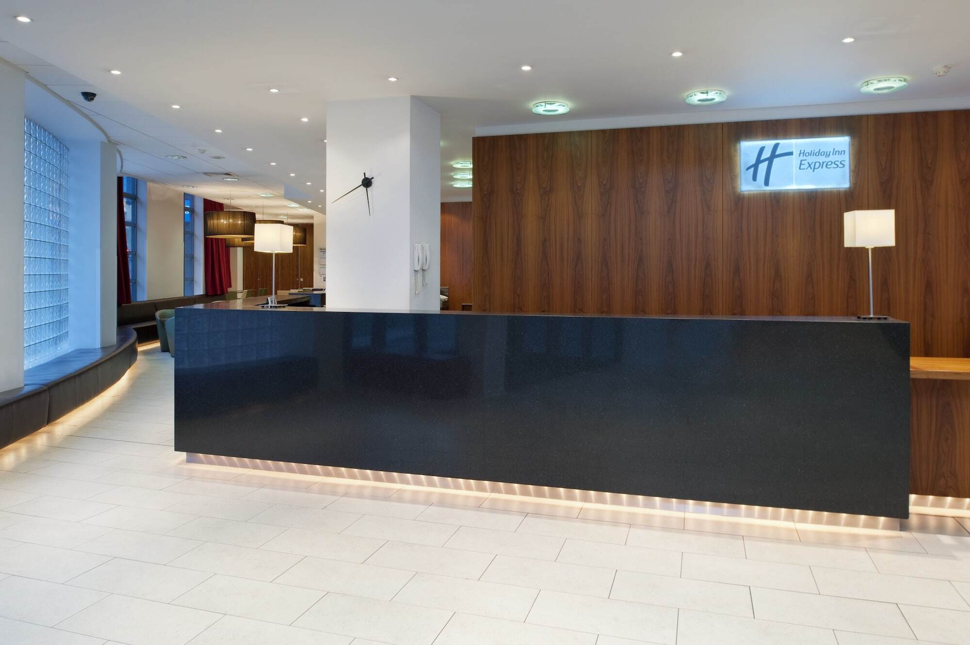 Holiday Inn Express - Derry - Londonderry, An Ihg Hotel Екстериор снимка